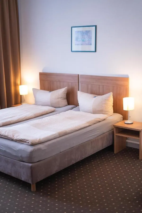 Pension Am Heusteig Stuttgart 3*,