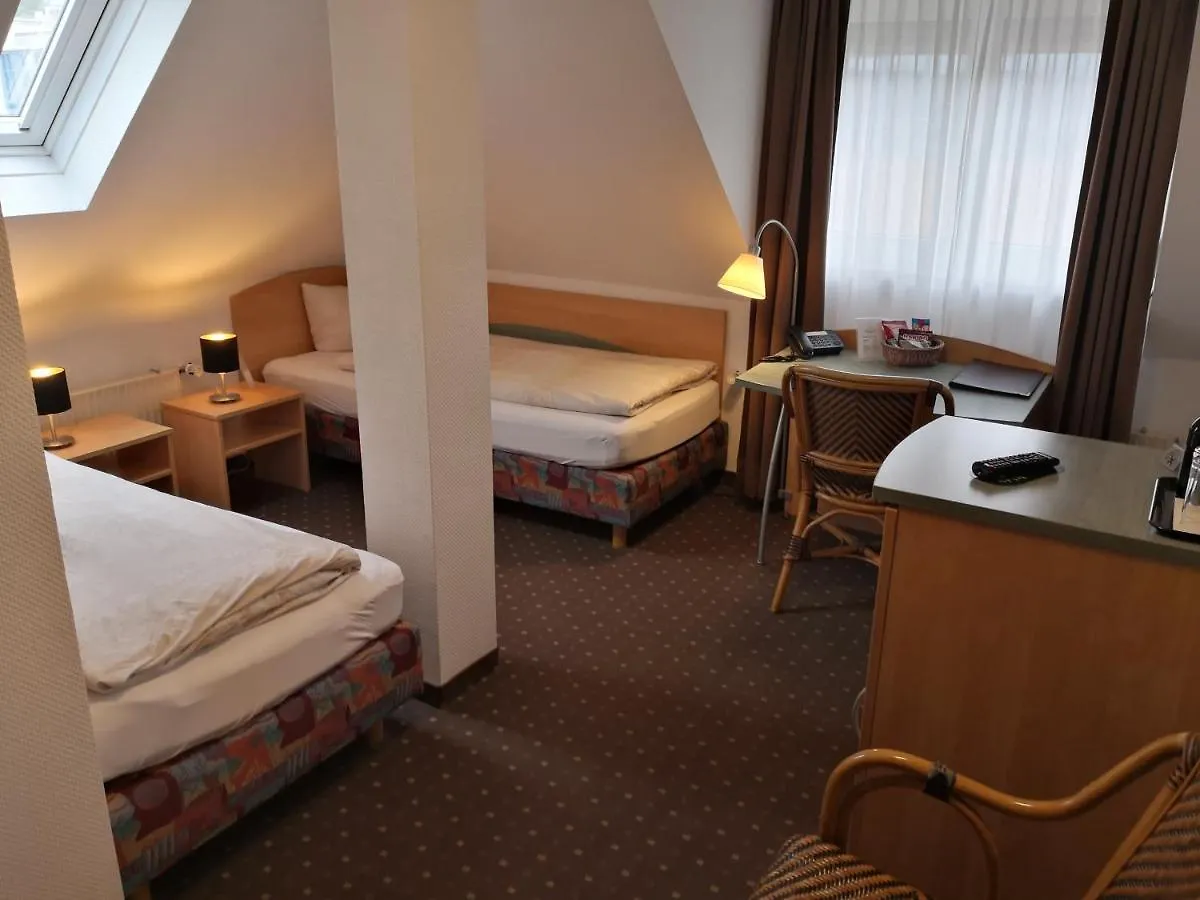 Pension Am Heusteig Stuttgart Guest house