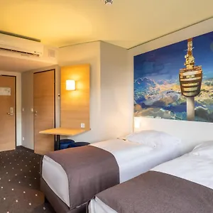 Stuttgart-airport/messe Hotel