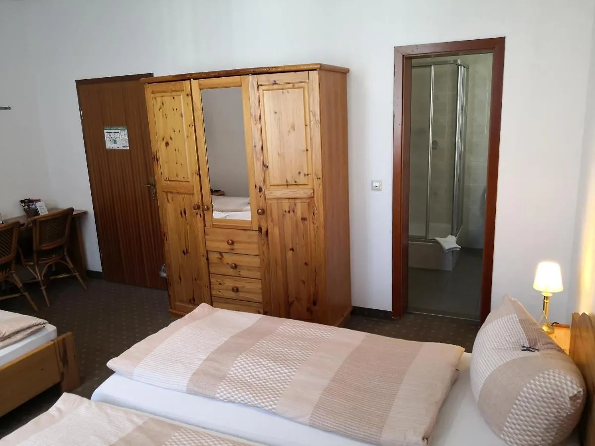 Pension Am Heusteig Stuttgart Guest house