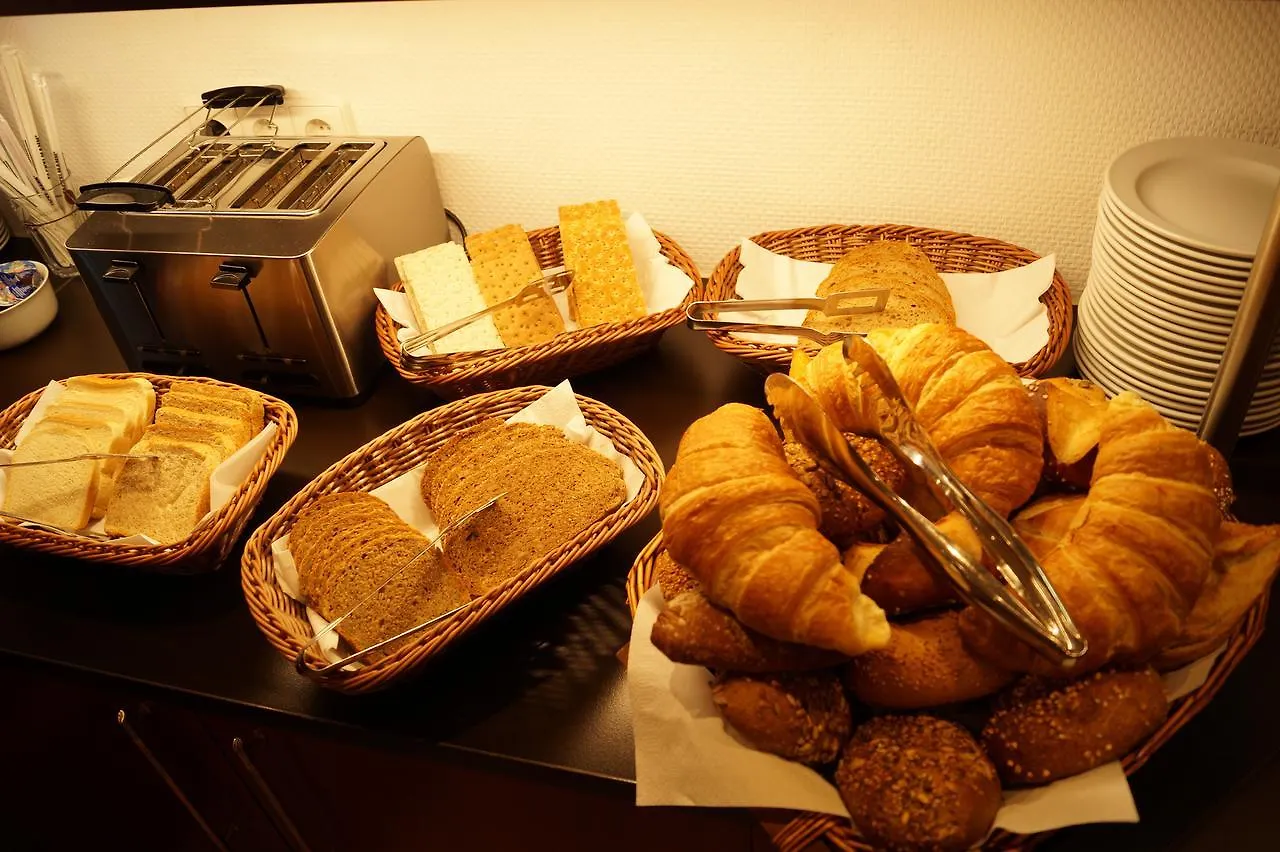 Pension Am Heusteig Stuttgart Guest house