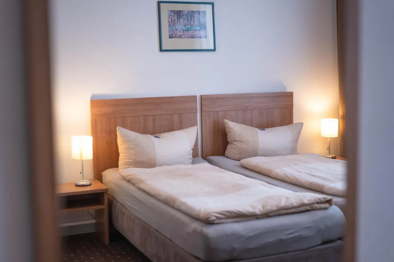 *** Affittacamere Pension Am Heusteig Stoccarda Germania